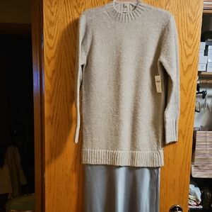 Women's Grey And Blue Sweater From ANTHROPOLOGIE